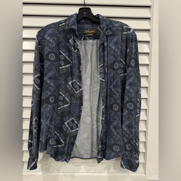 Man Suits - Picture 1 of 2